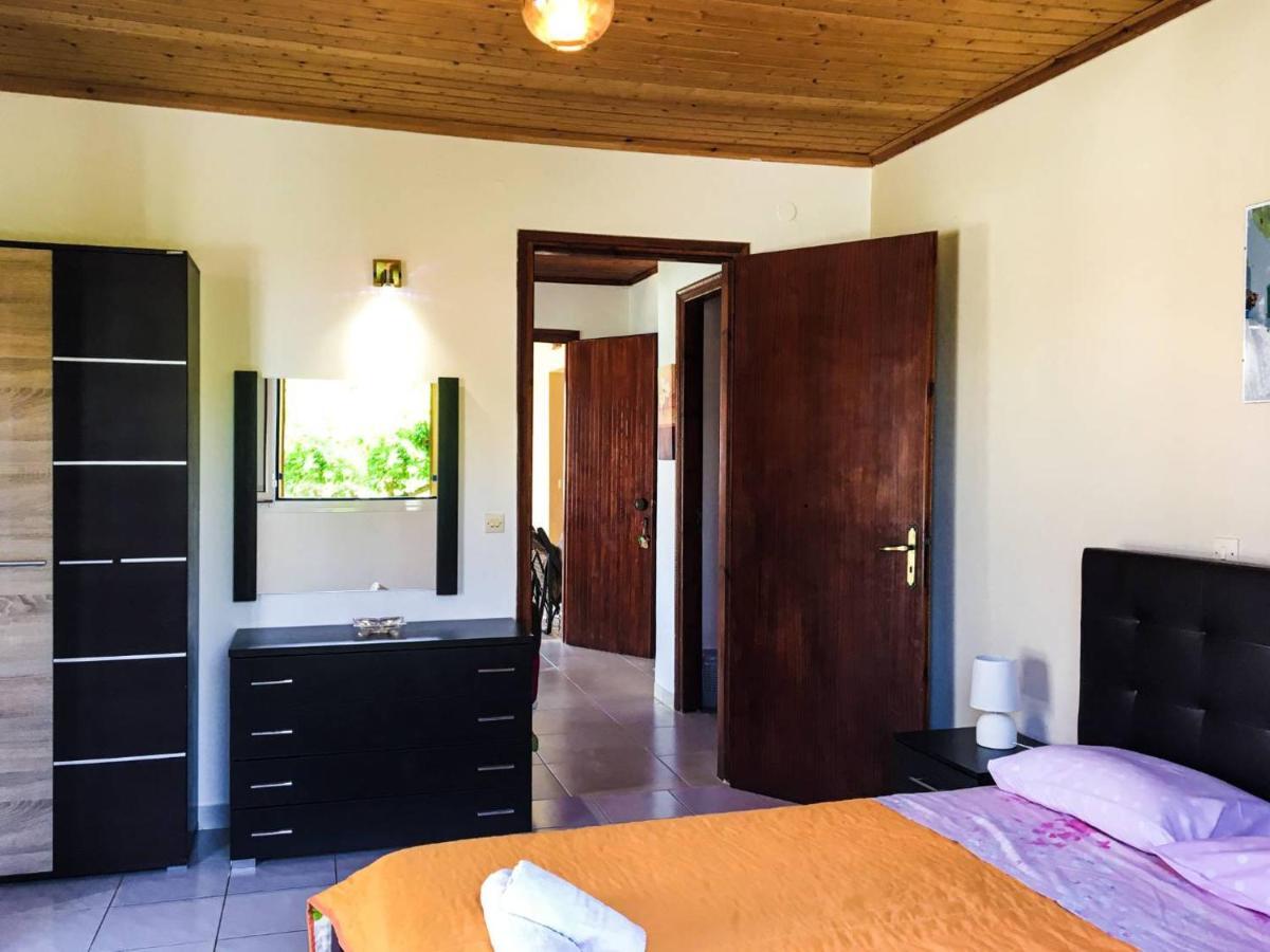 Villa Panorea โมไรตีกา ภายนอก รูปภาพ